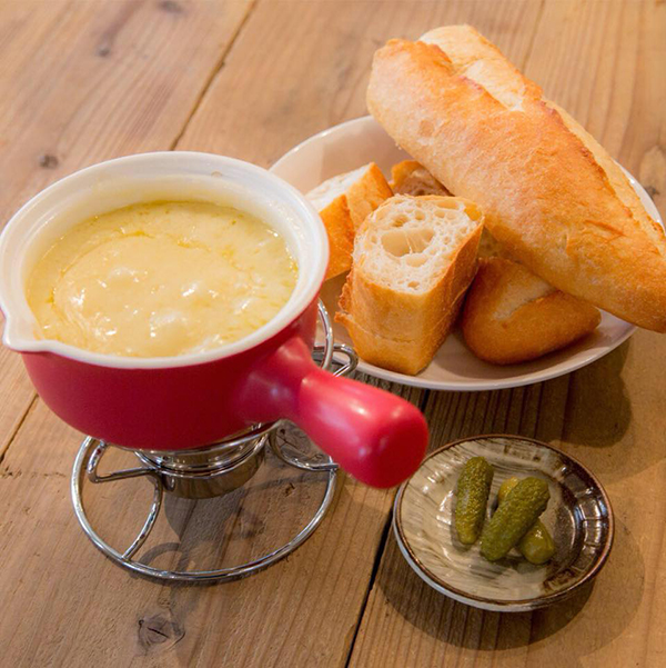 Le Pré Fondue Fromage Suisse